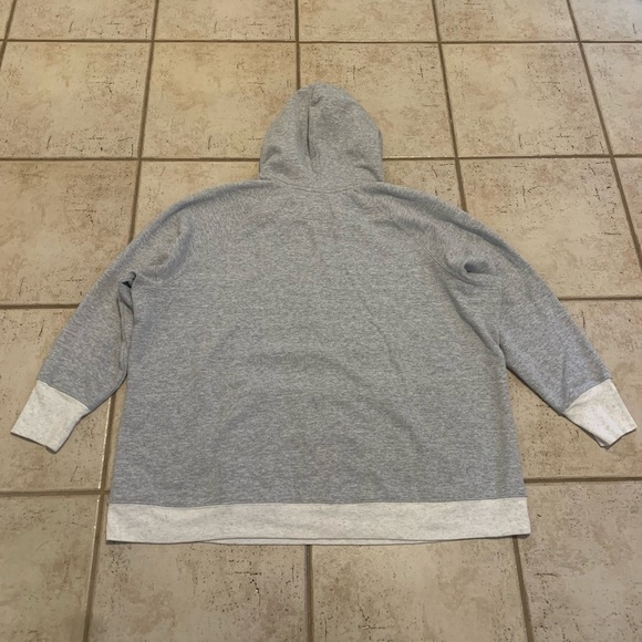 Champion Men's Gray Hoodie Sweater - Picture 4 of 5